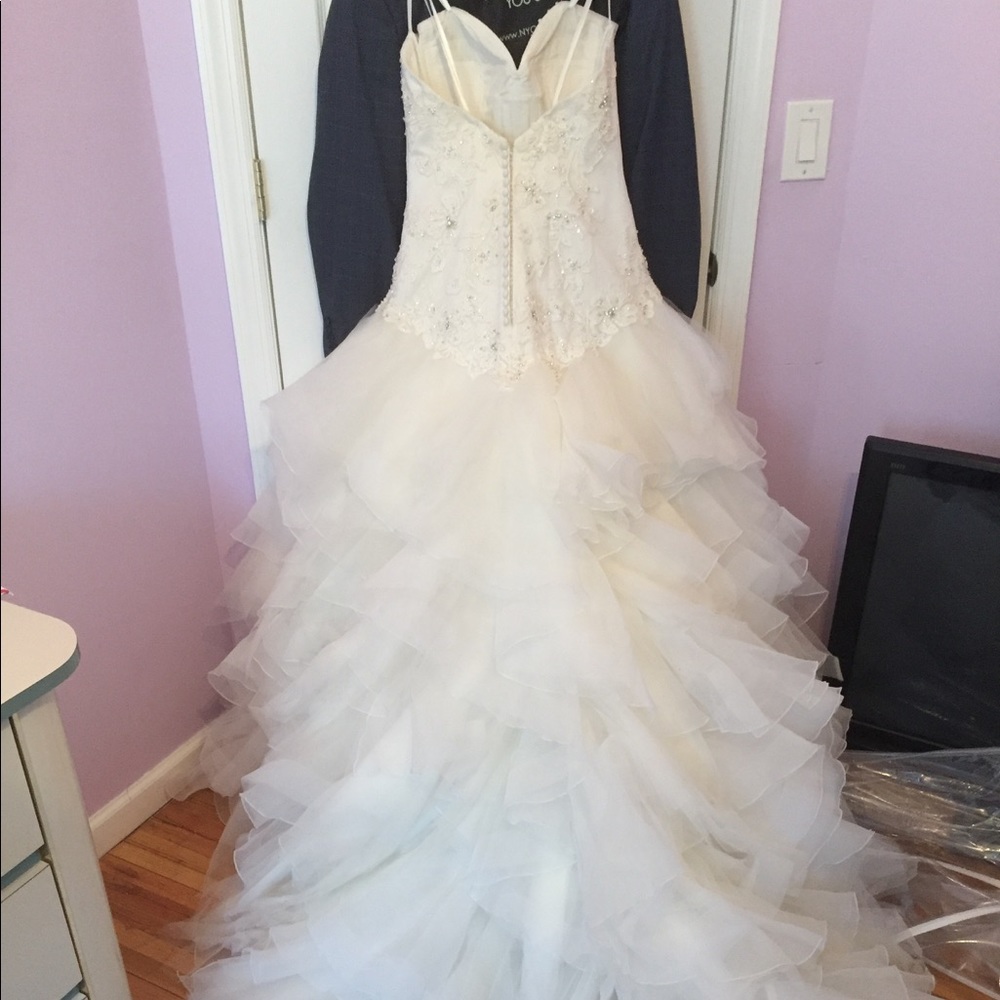 Mark Zunino 2017 spring wedding dress collection - Picture 5 of 5